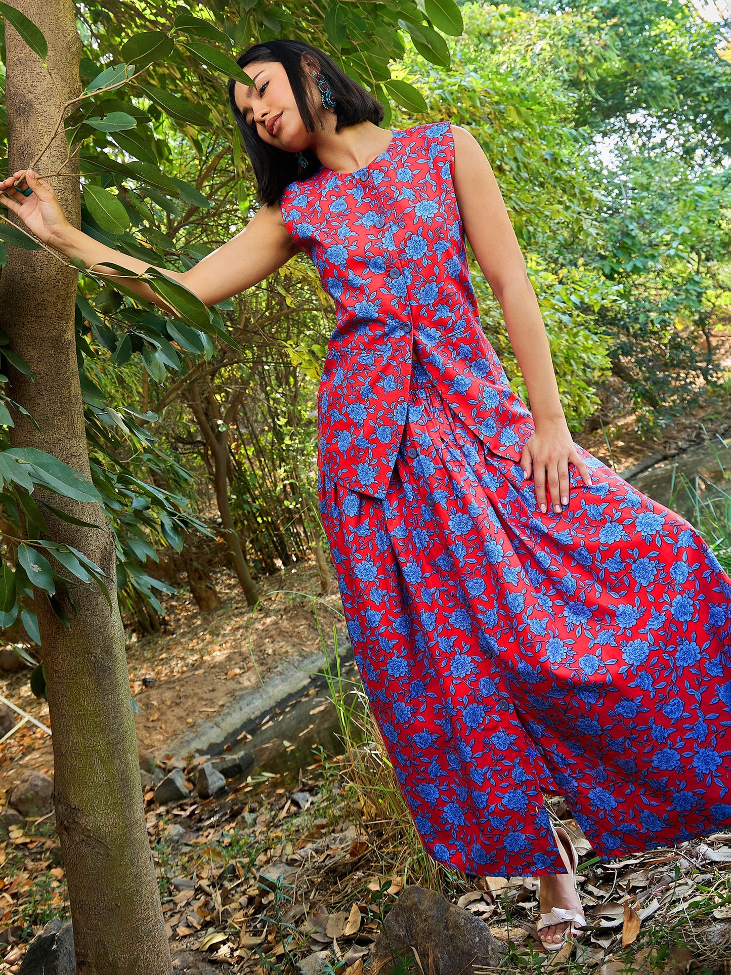 Women Red & Blue Floral Vest Top With Gathered Skirt
