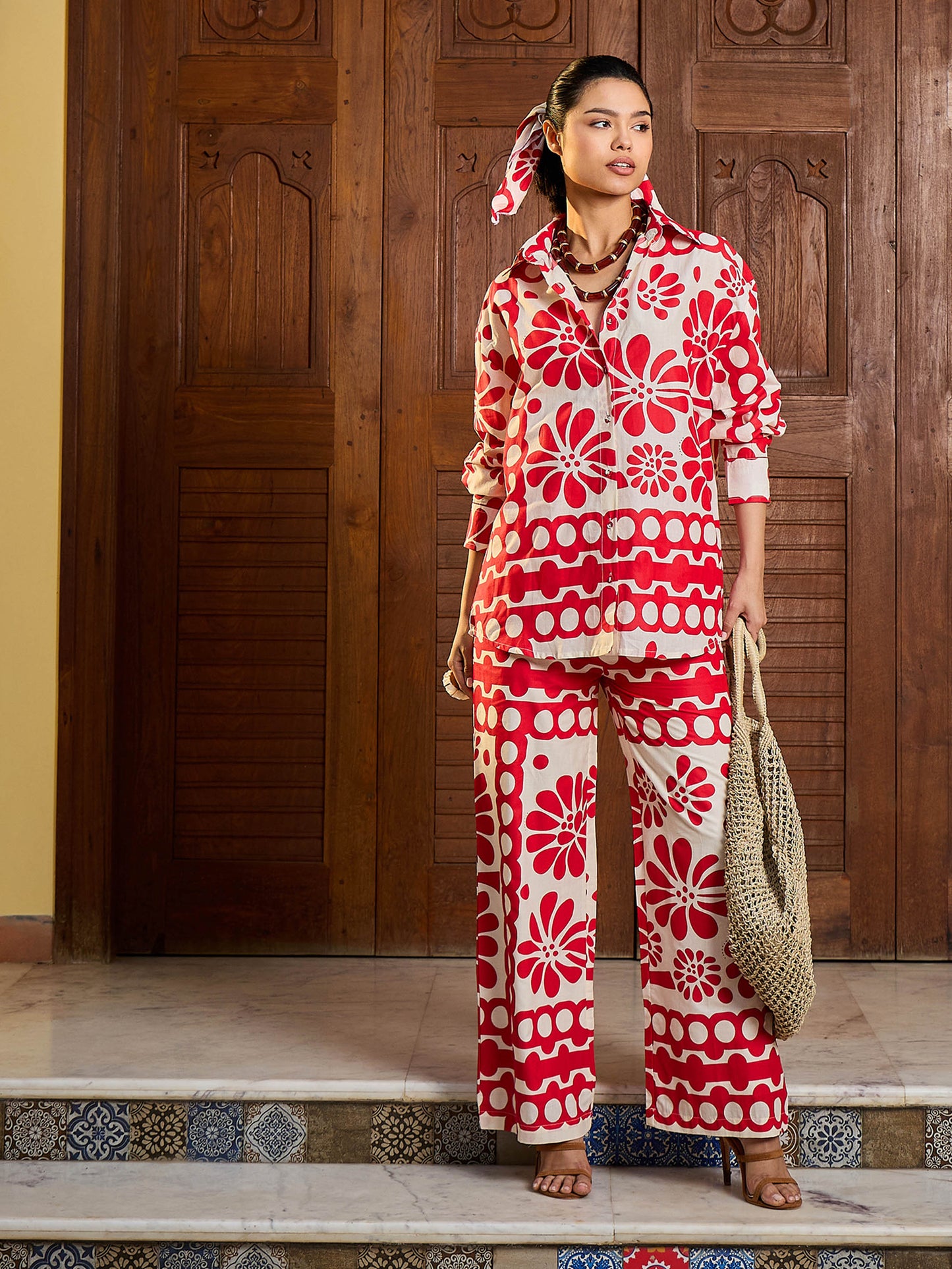 Women Beige & Red Floral Shirt With Pants