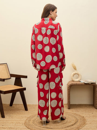 Women Maroon Printed Oversize Shirt With Box Pocket Pants