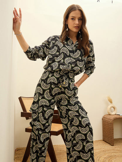 Women Black Printed Oversize Shirt With Box Pocket Pants