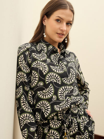 Women Black Printed Oversize Shirt With Box Pocket Pants