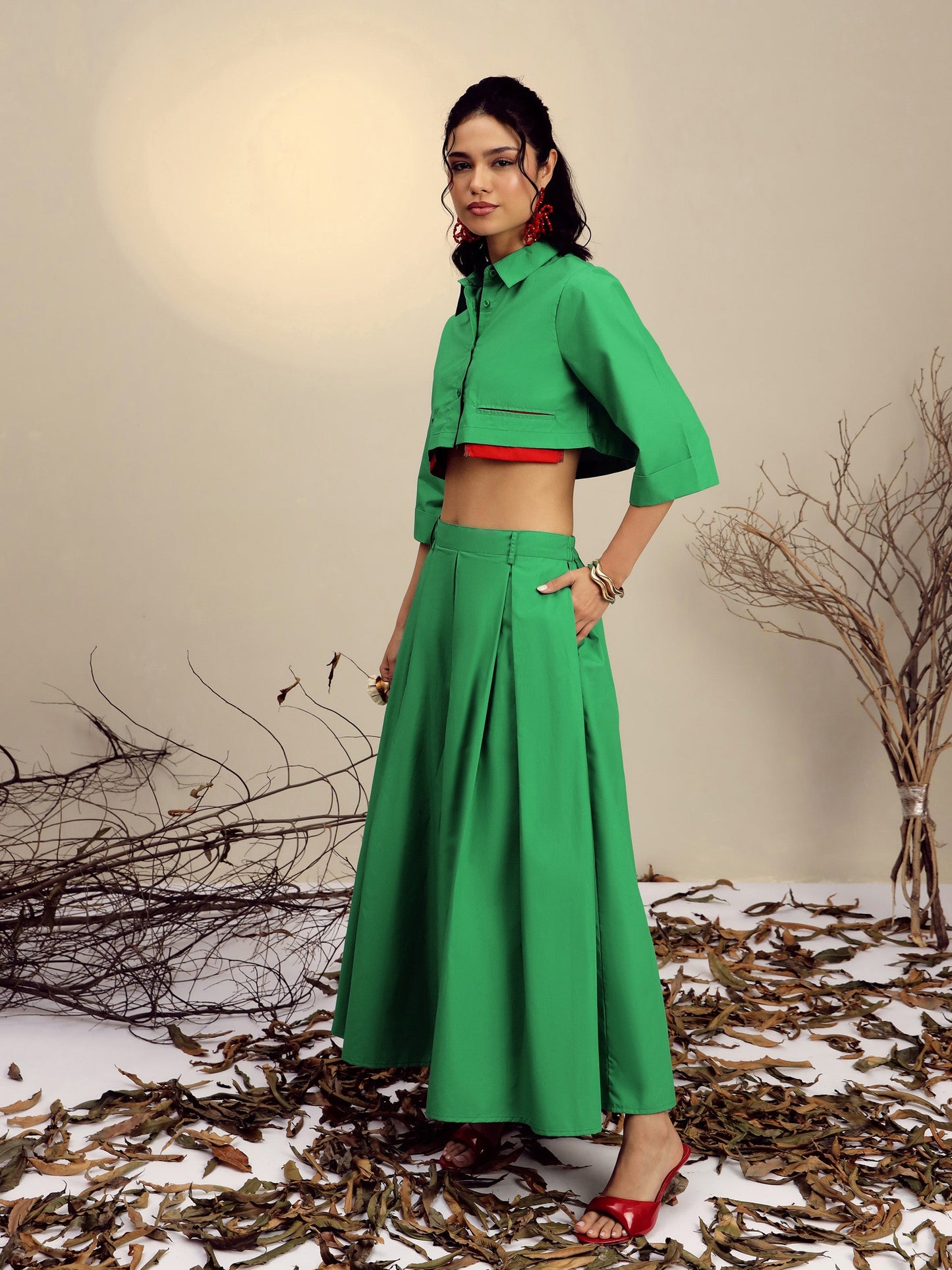 Green Poplin Crop Shirt With Pleated Skirt