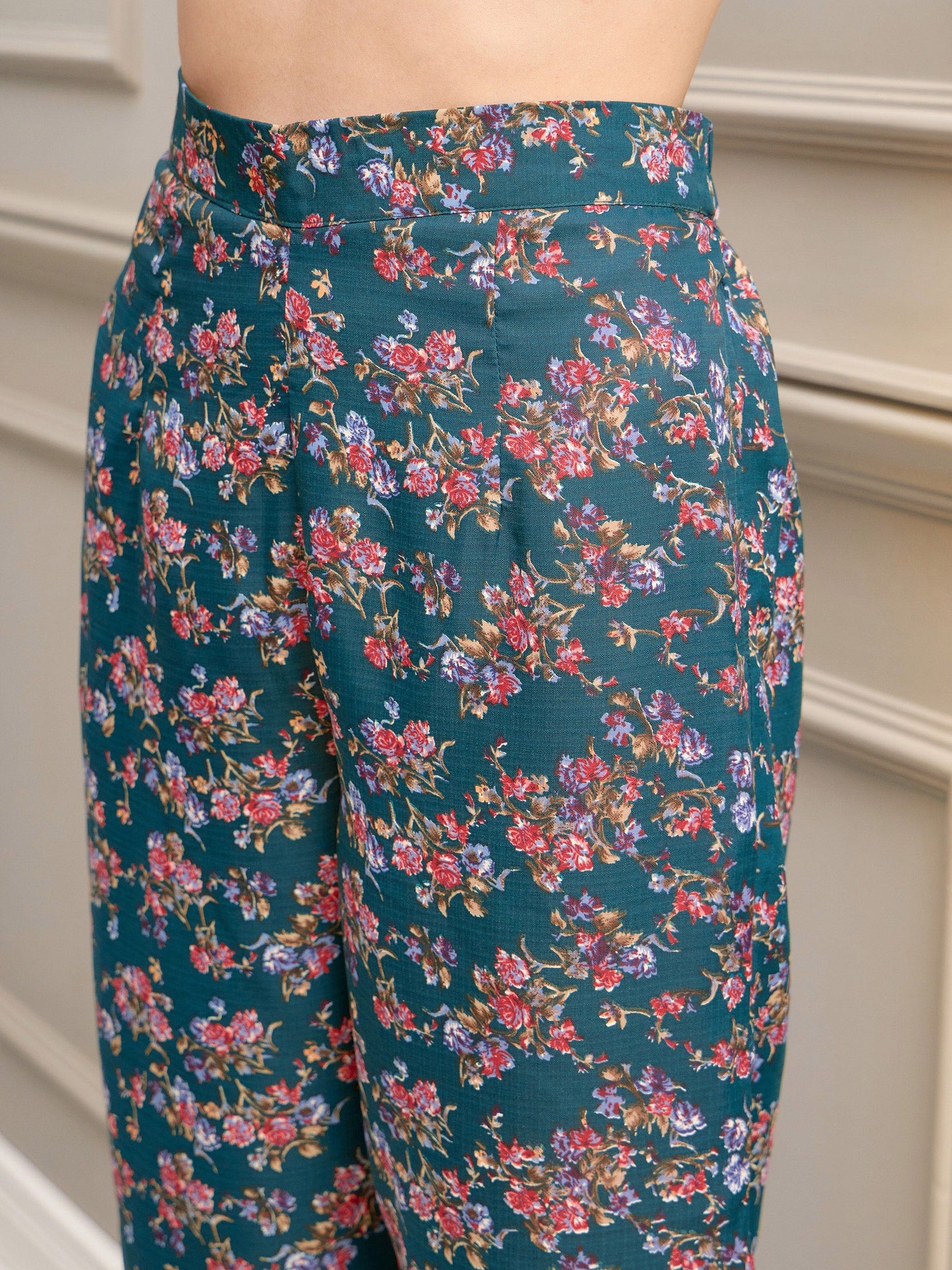 Green Floral Notch Shirt With Lounge Pants & Strappy Top