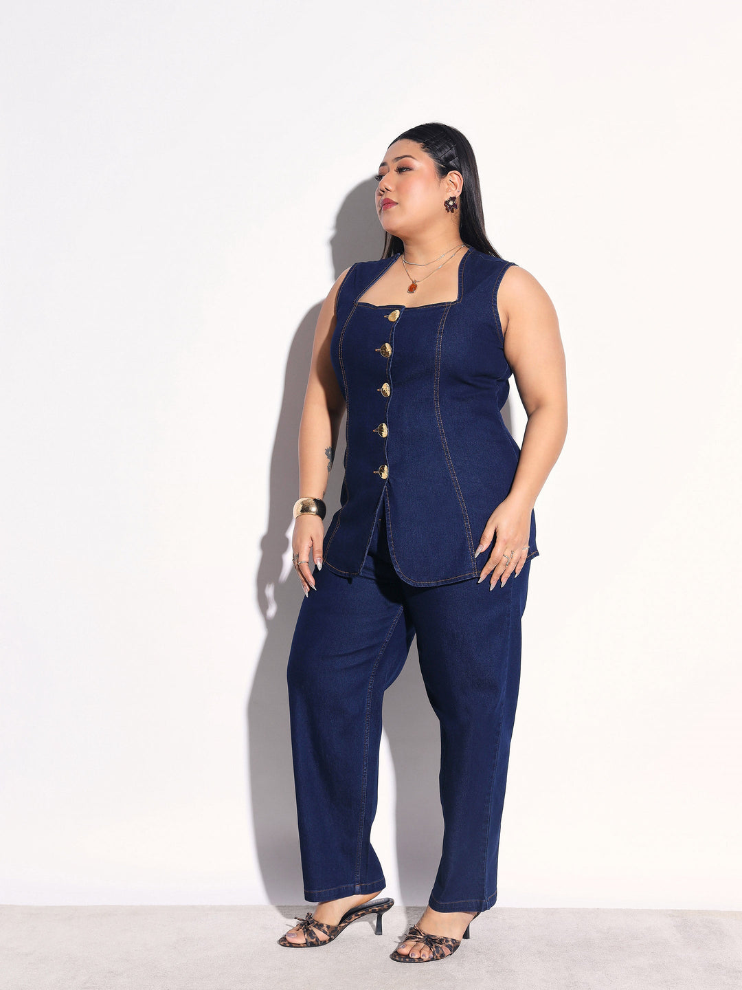 Women Navy Denim Sleeveless Top With Mom Fit Jeans