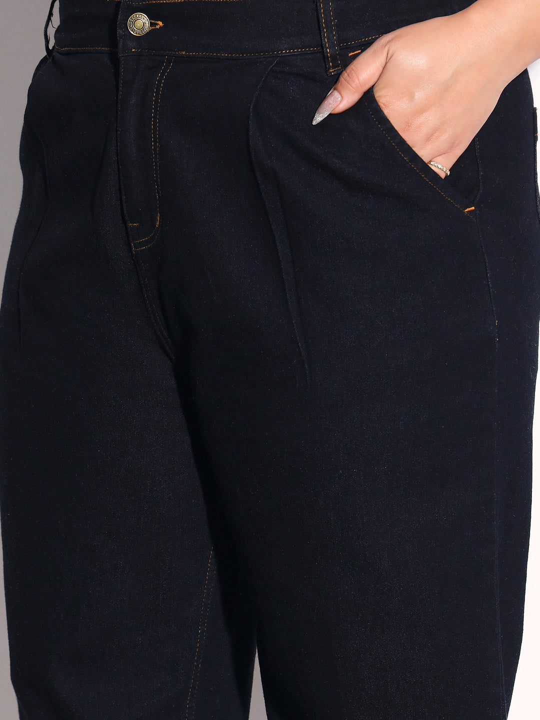 Women Black Denim Sleeveless Top With Mom Fit Jeans