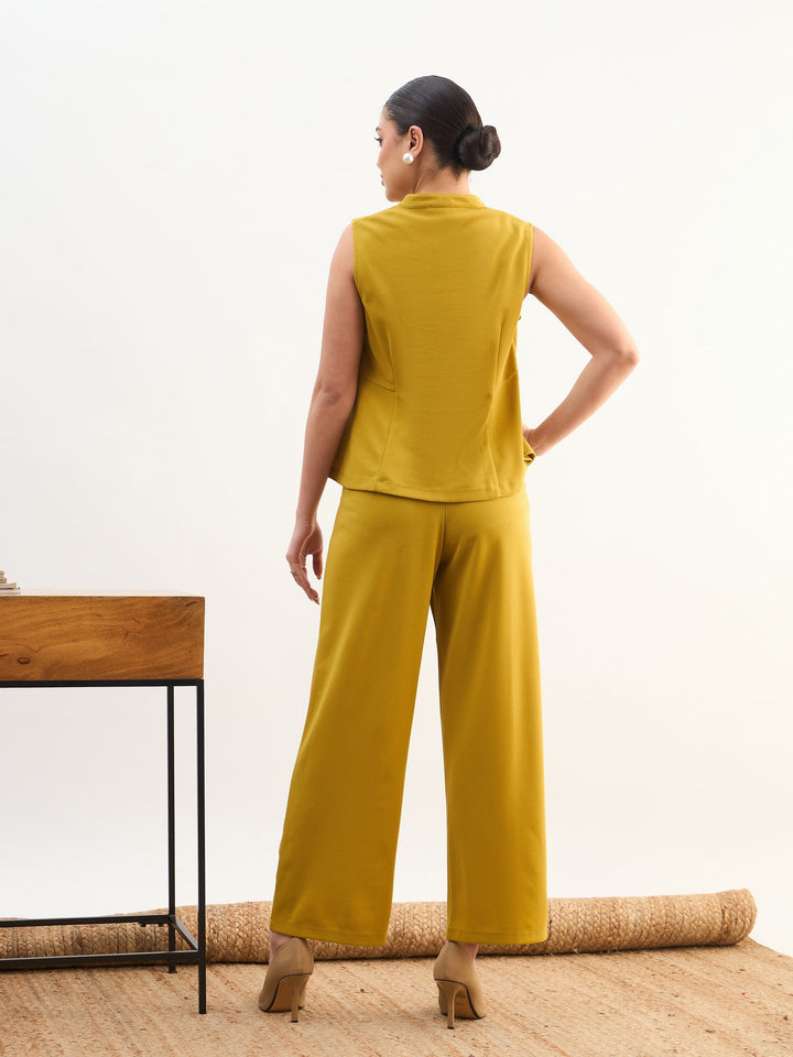 Women Lemon Rhombus Neck Top With Cross Pocket Pants