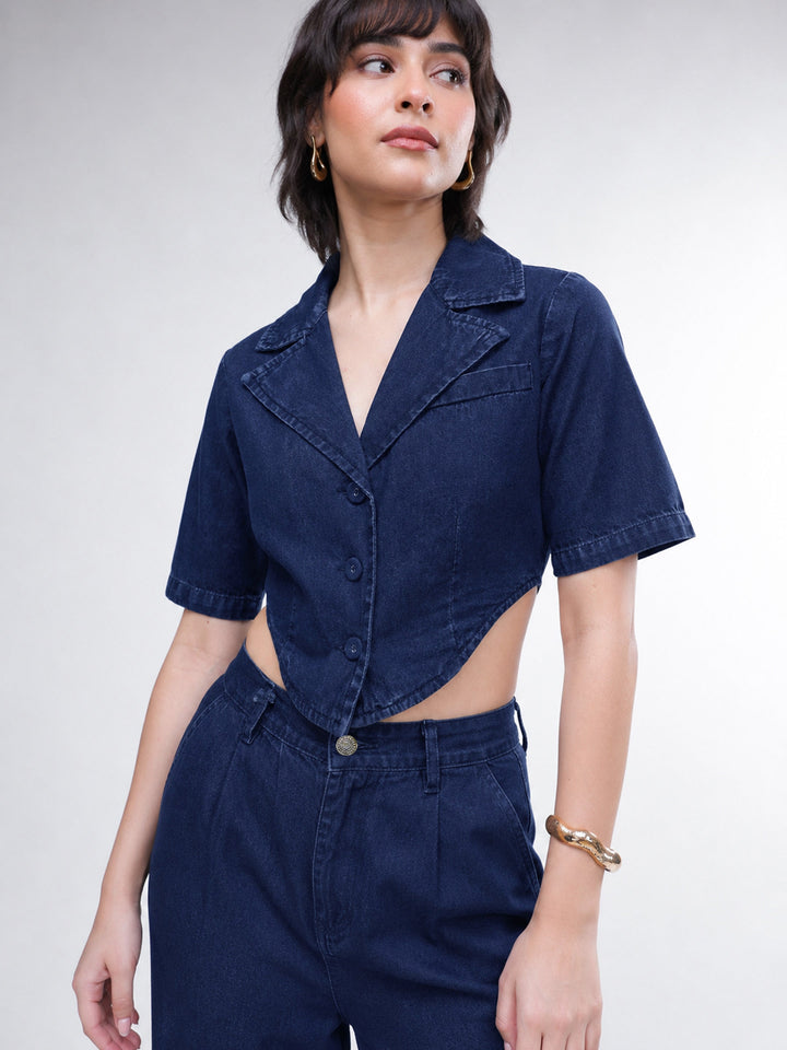 Women Navy Back Cut-Out Crop Top With Straight Jeans