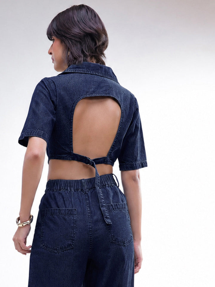Women Navy Back Cut-Out Crop Top With Straight Jeans
