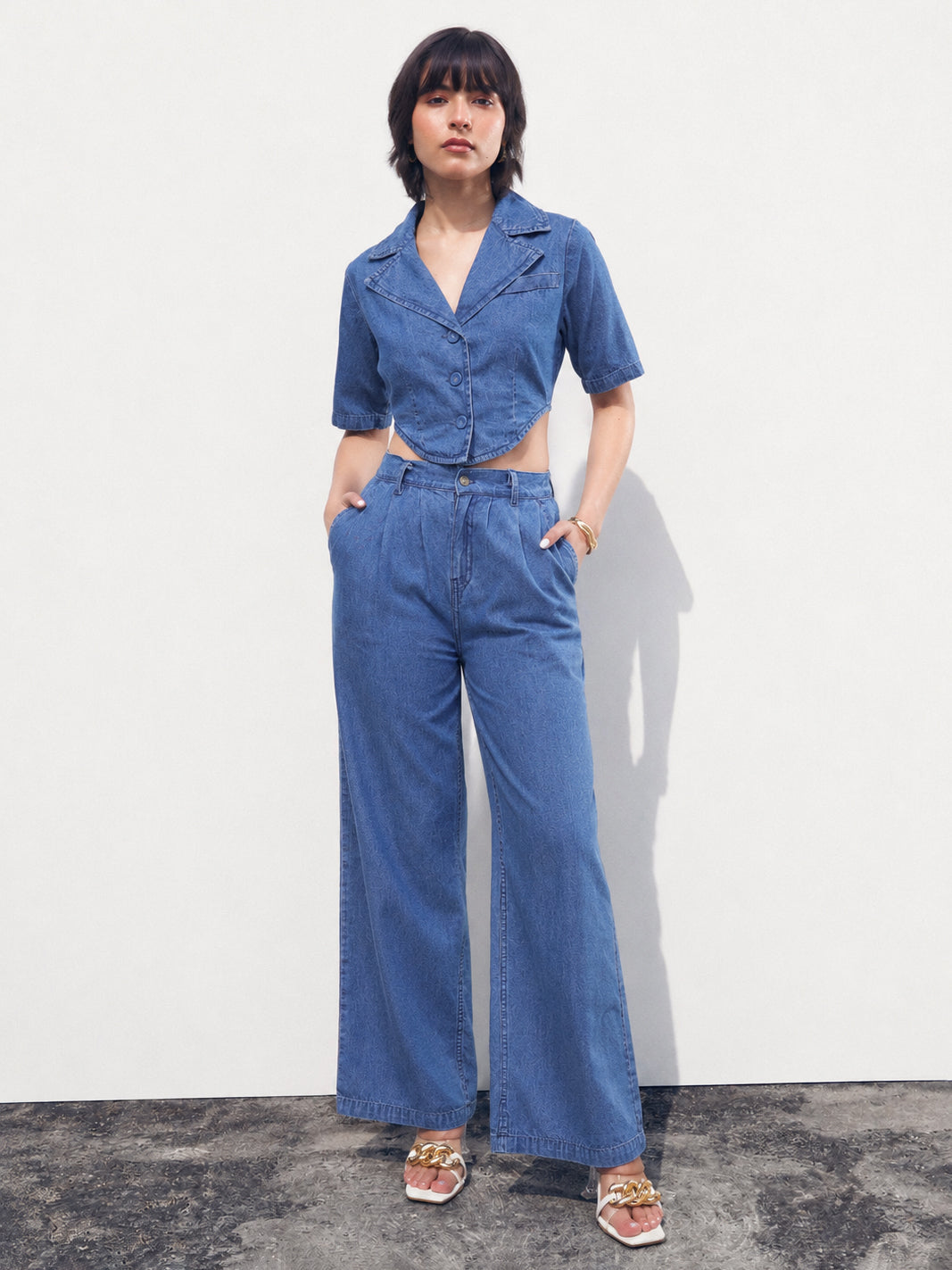 Women Blue Back Cut-Out Crop Top With Straight Jeans