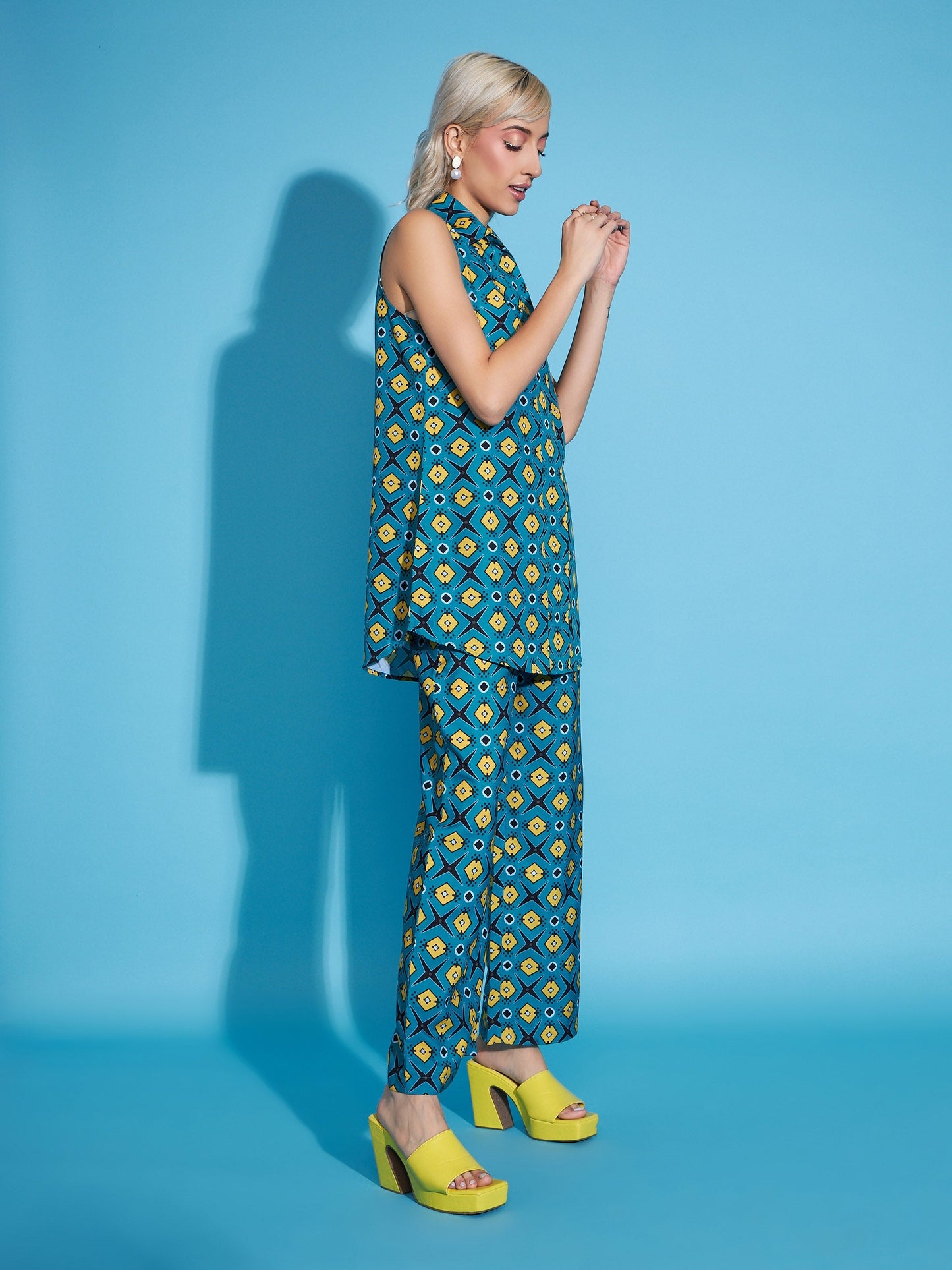 Teal Blue Printed Sleeveless Top With Straight Pants