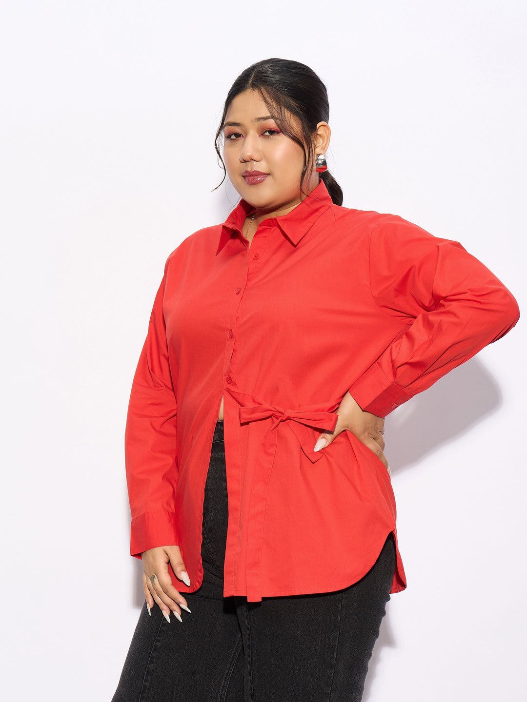 Red Poplin Tie Up Shirt-SASSAFRAS Curve
