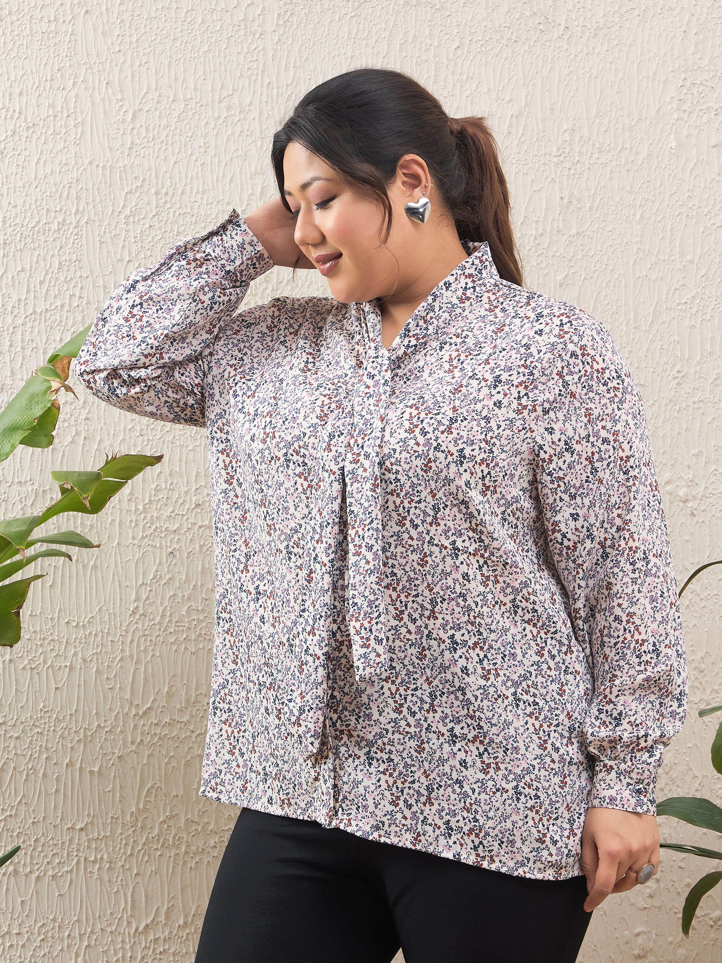 White Ditsy Floral Tie Knot Shirt