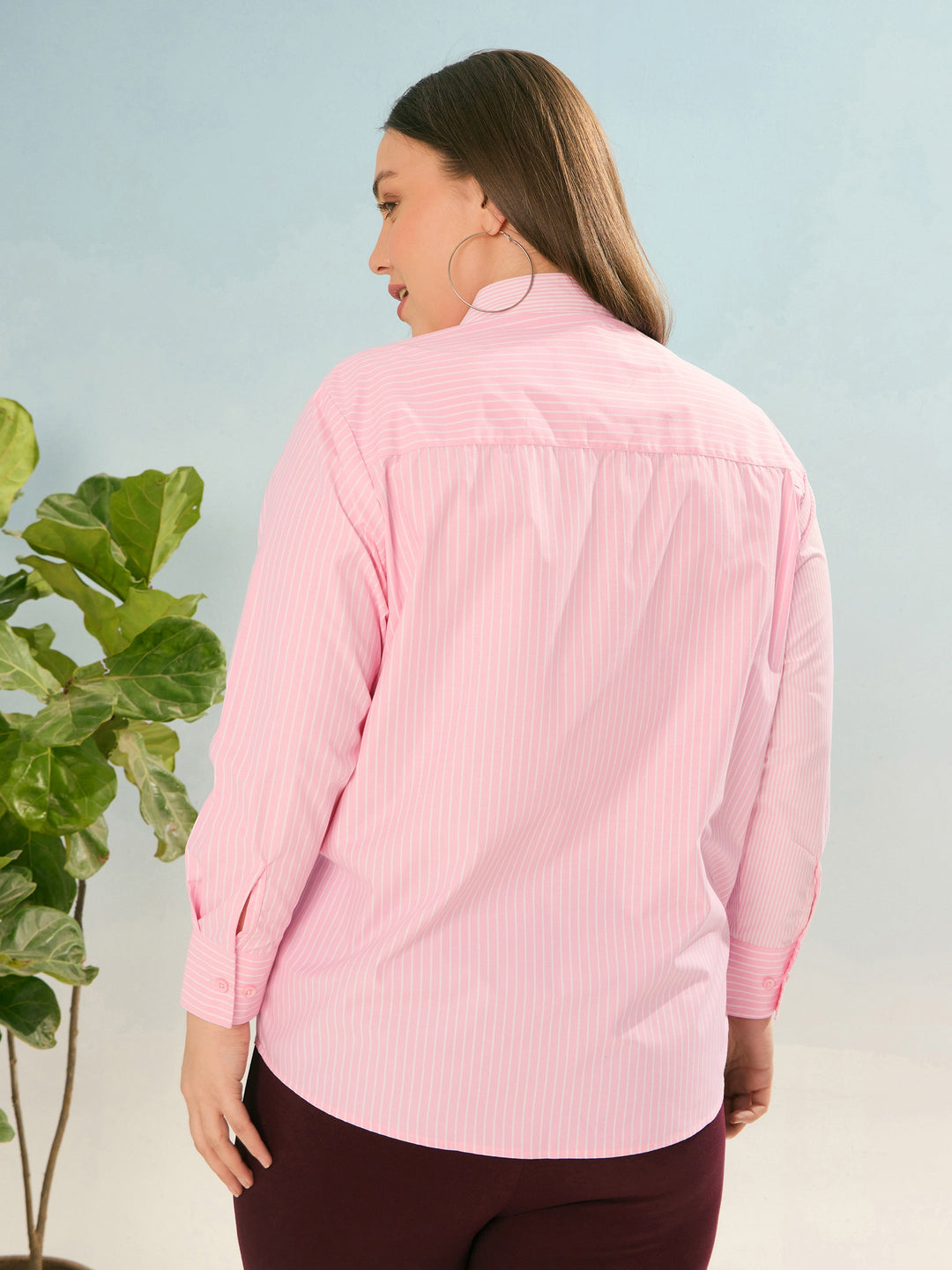 Pink Stripes Poplin Front Pocket Regular Shirt -SASSAFRAS Curve