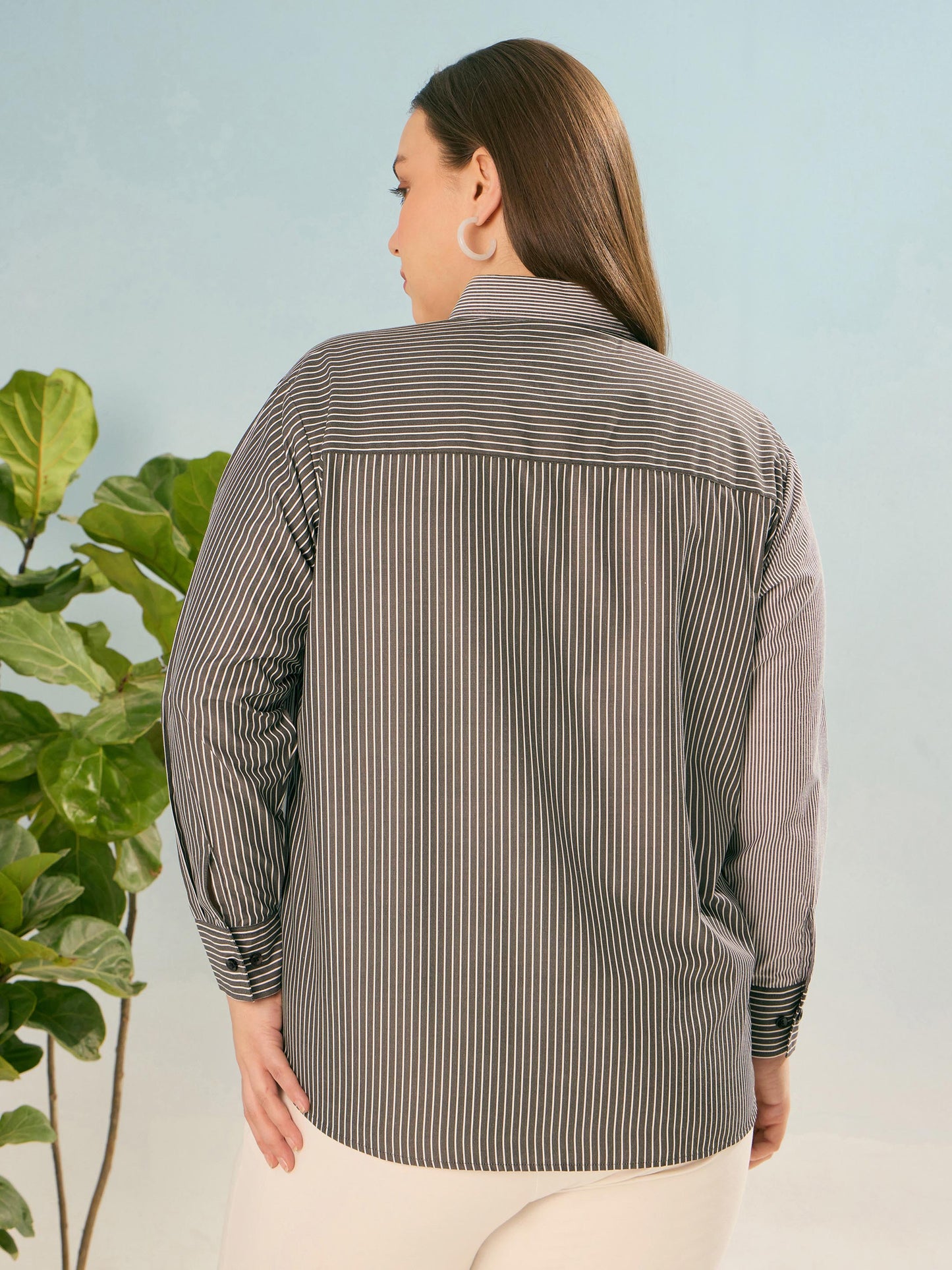 Black Stripes Poplin Front Pocket Regular Shirt