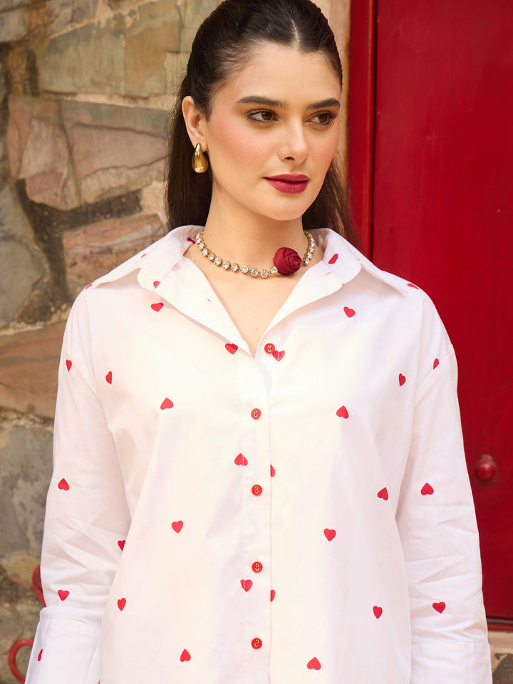 Women White &amp; Red Heart Print Oversized Shirt