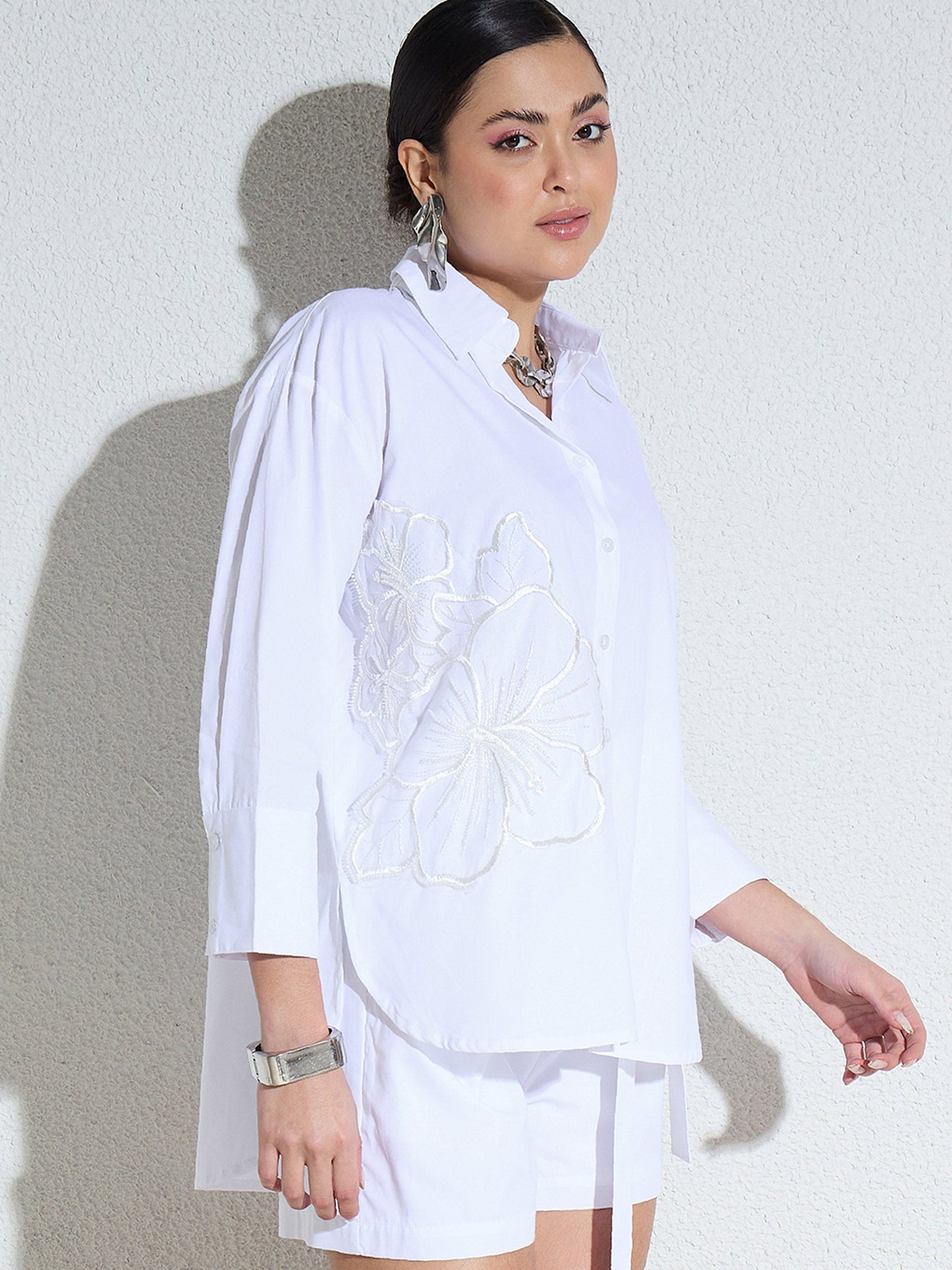 Women White Poplin Embellishment Oversize Shirt