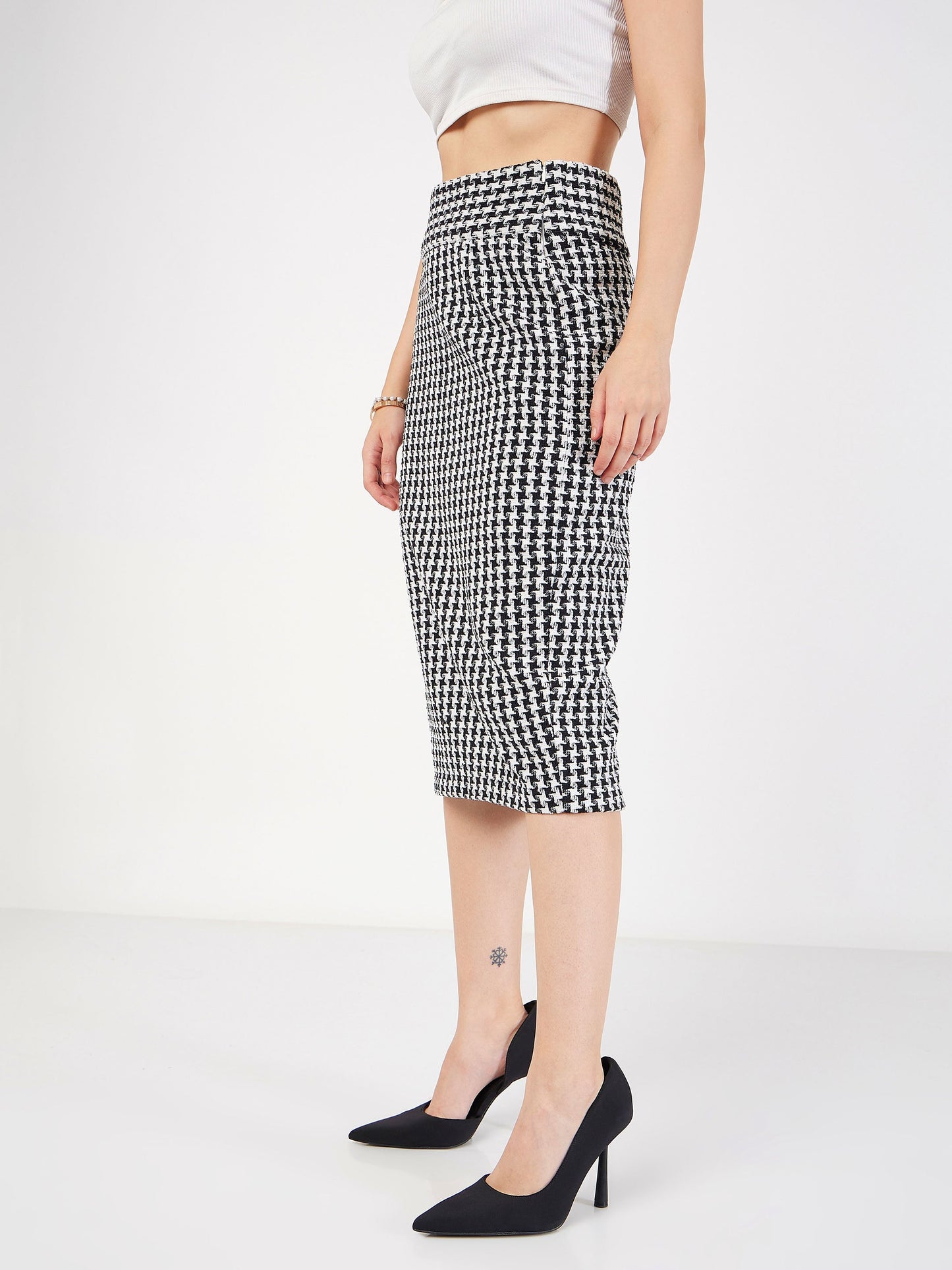 Black Geometrical Jacquard Tweed Pencil Skirt