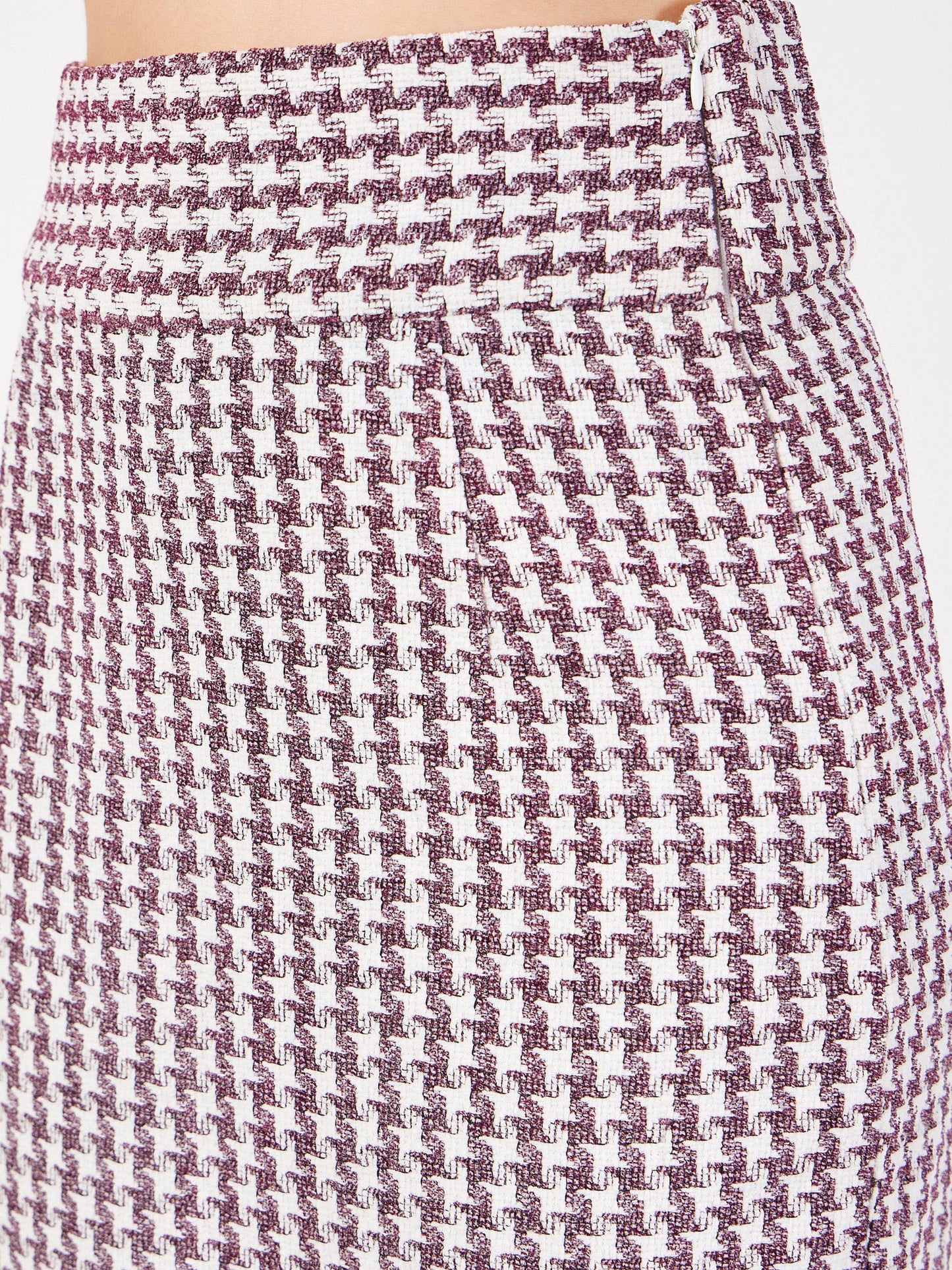 Burgundy Geometrical Jacquard Tweed Pencil Skirt