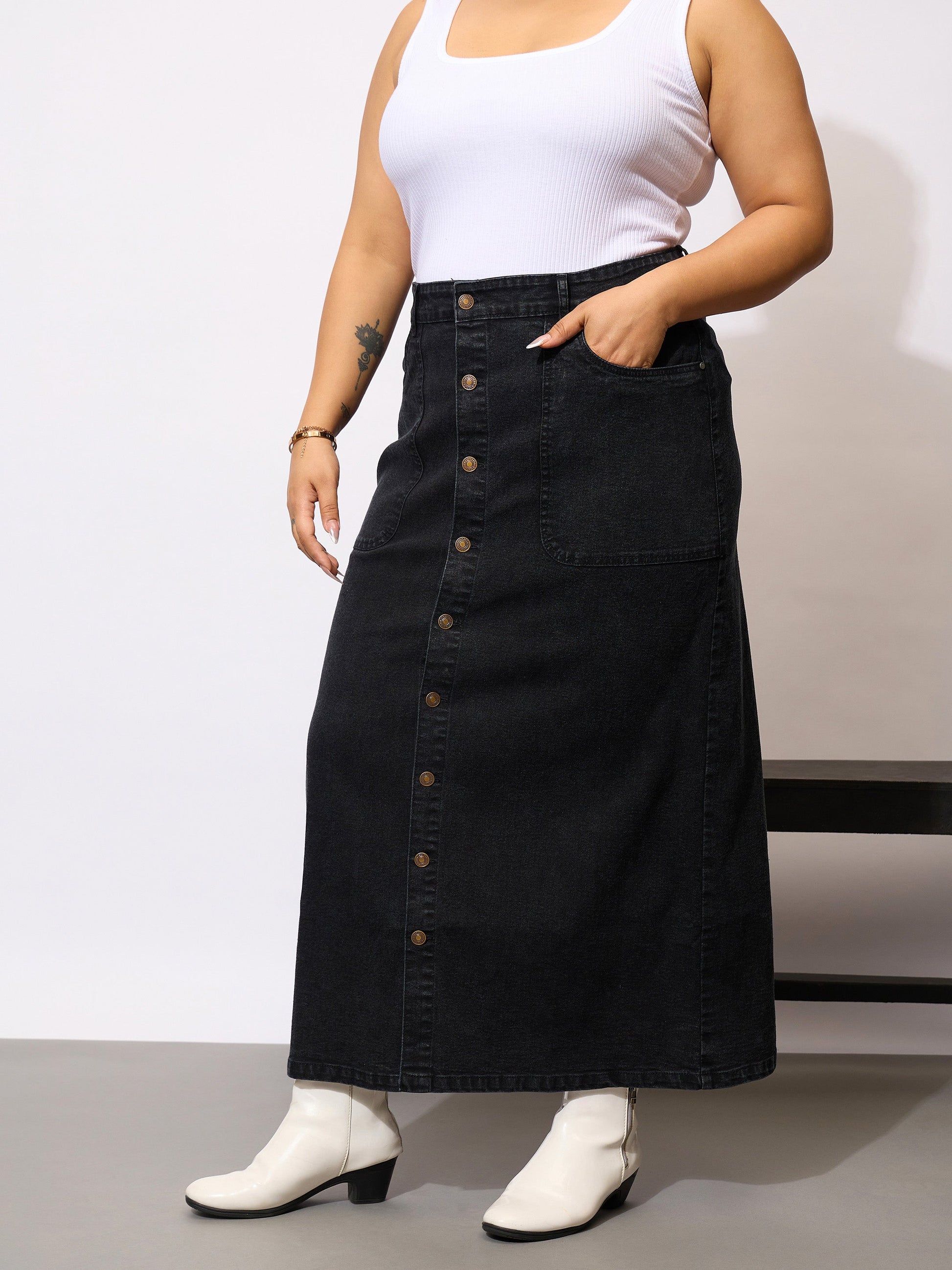 Black Denim Acid Wash Front Button Skirt-SASSAFRAS Curve