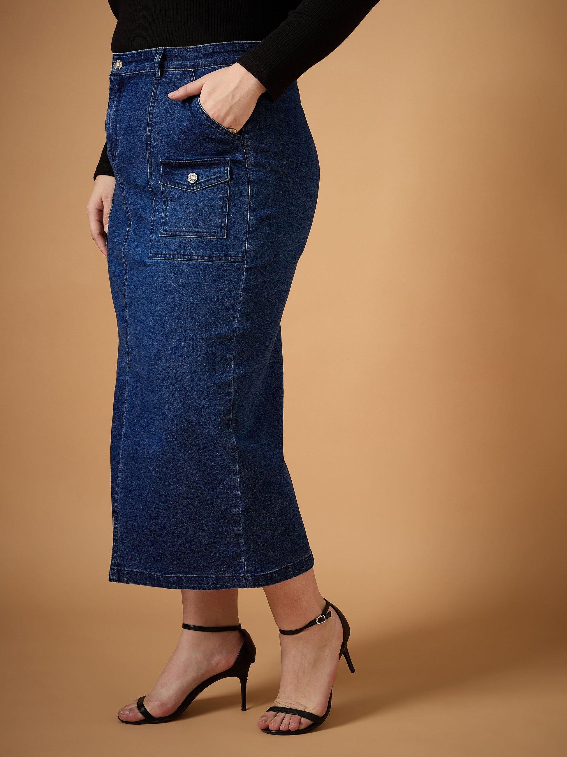 Navy Denim Wash Front Slit Skirt-SASSAFRAS Curve