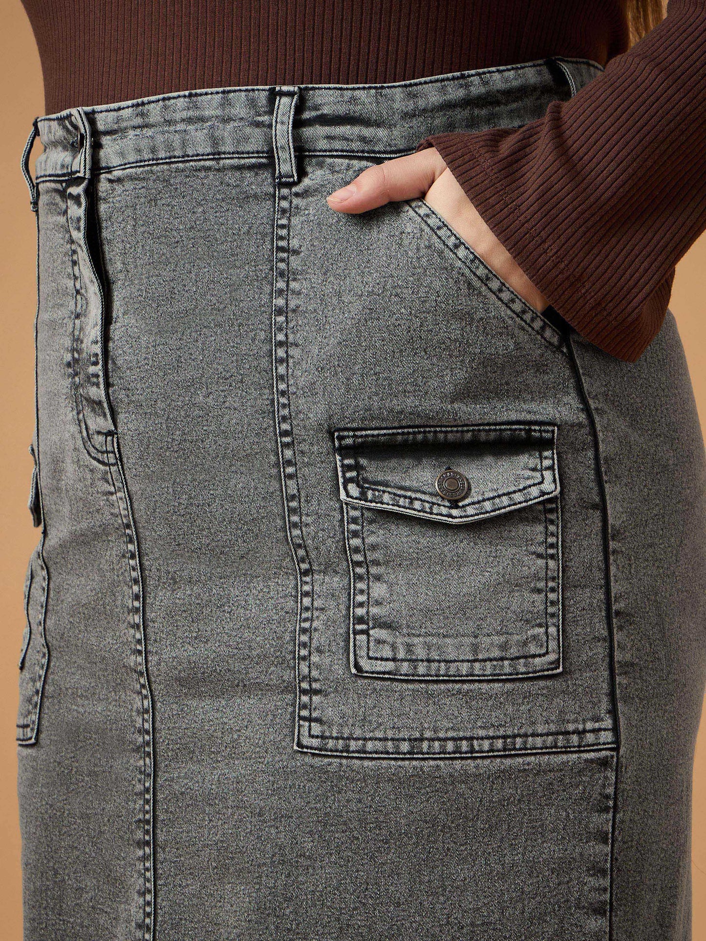 Black Denim Wash Front Slit Skirt