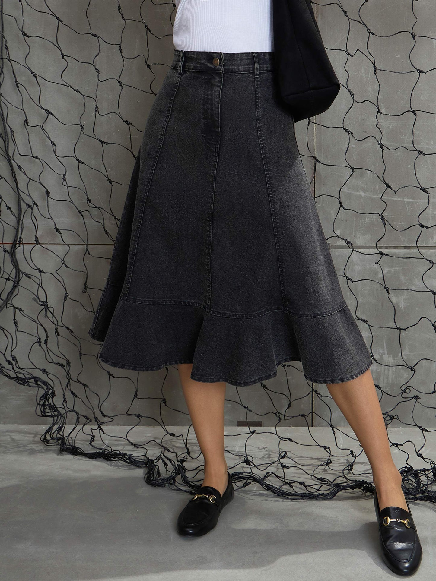 Women Black Washed Denim Flared Hem Skirt
