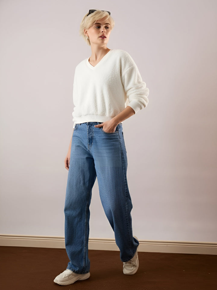 Women White V-Neck Faux Fur Crop Sweatshirt