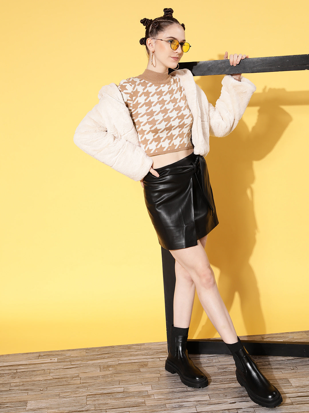 Brown And White Houndstooth Crop Sweater
