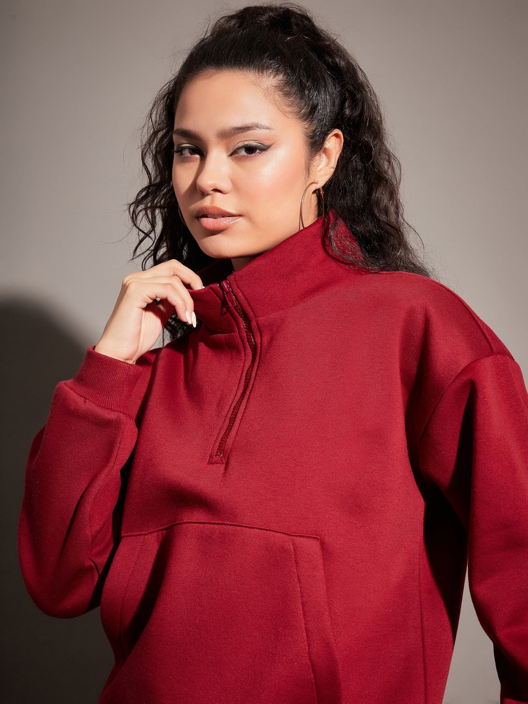 Women Maroon Fleece Front Zipper Sweatshirt With Joggers