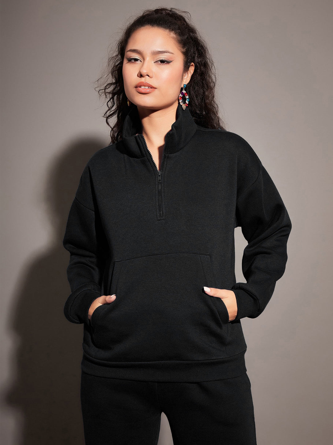 Women Black Fleece Sweatshirt With Joggers