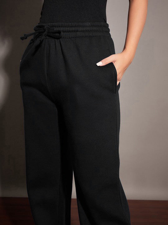 Women Black Fleece Sweatshirt With Joggers