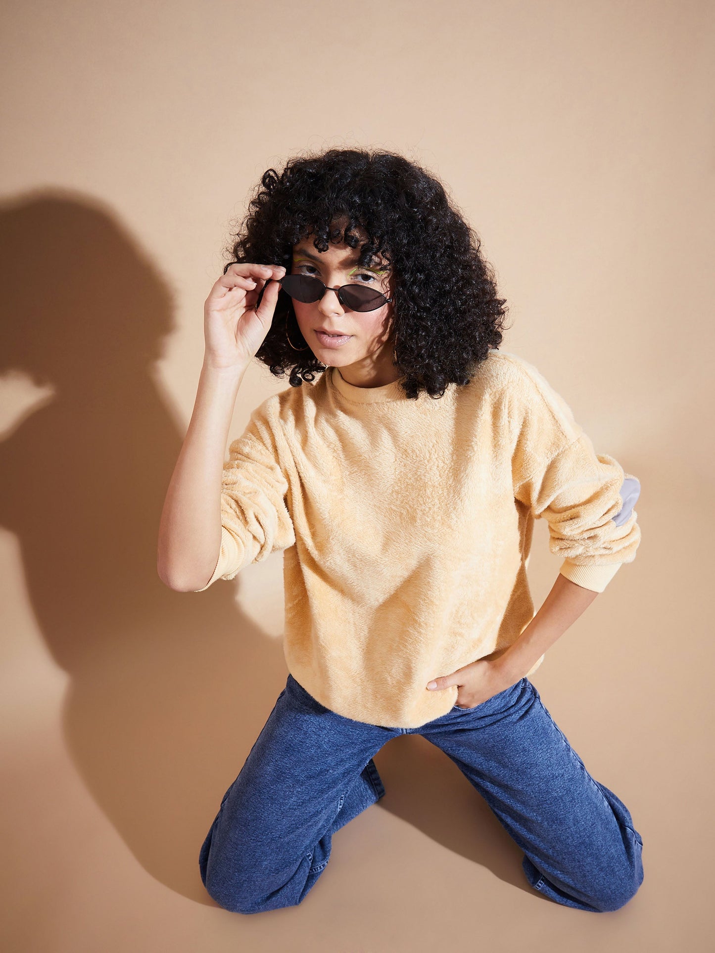 Fawn Elbow Patch Fur Round Neck Sweatshirt
