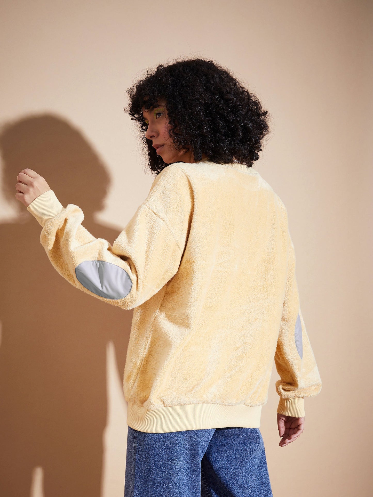 Fawn Elbow Patch Fur Round Neck Sweatshirt