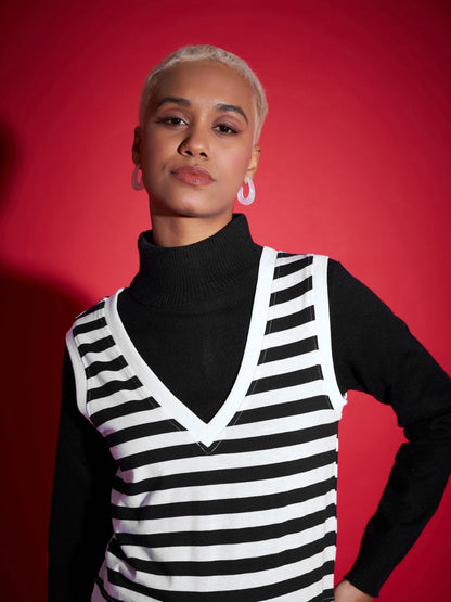 Black & White Striped V-Neck Sleeveless Sweater