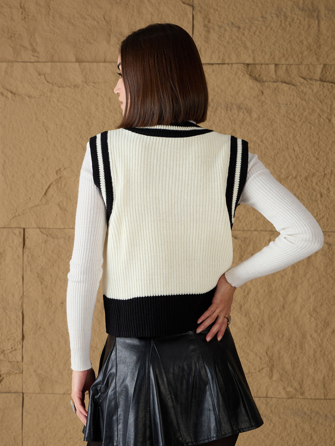 Women Black &amp; White Striped V-Neck Sweater Vest