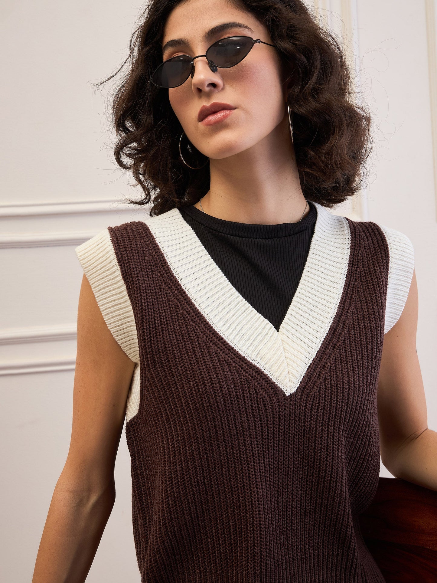 Brown & White Solid V-Neck Sweater Vest