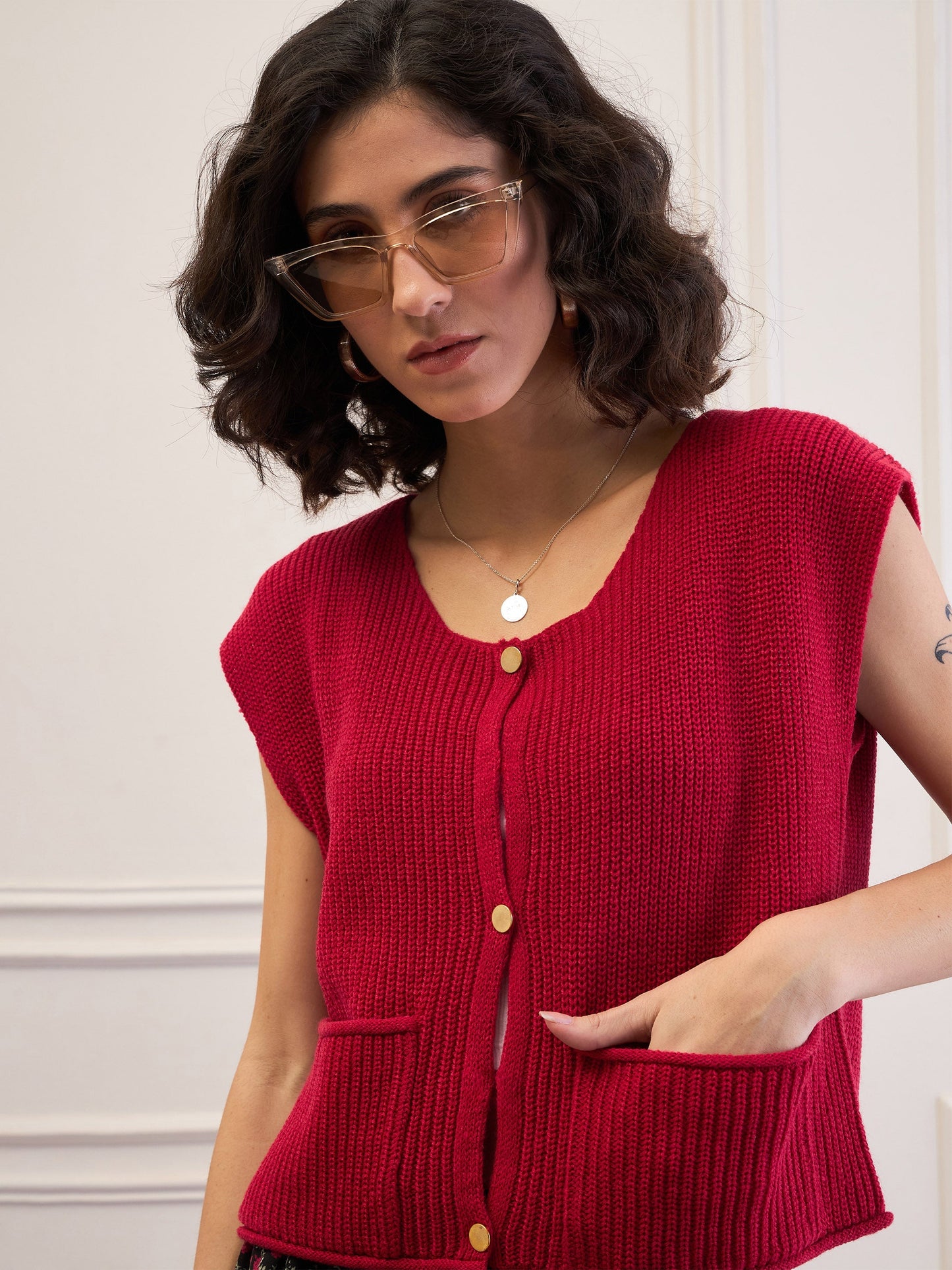 Red Front Button Extended Sleeves Pocket Sweater