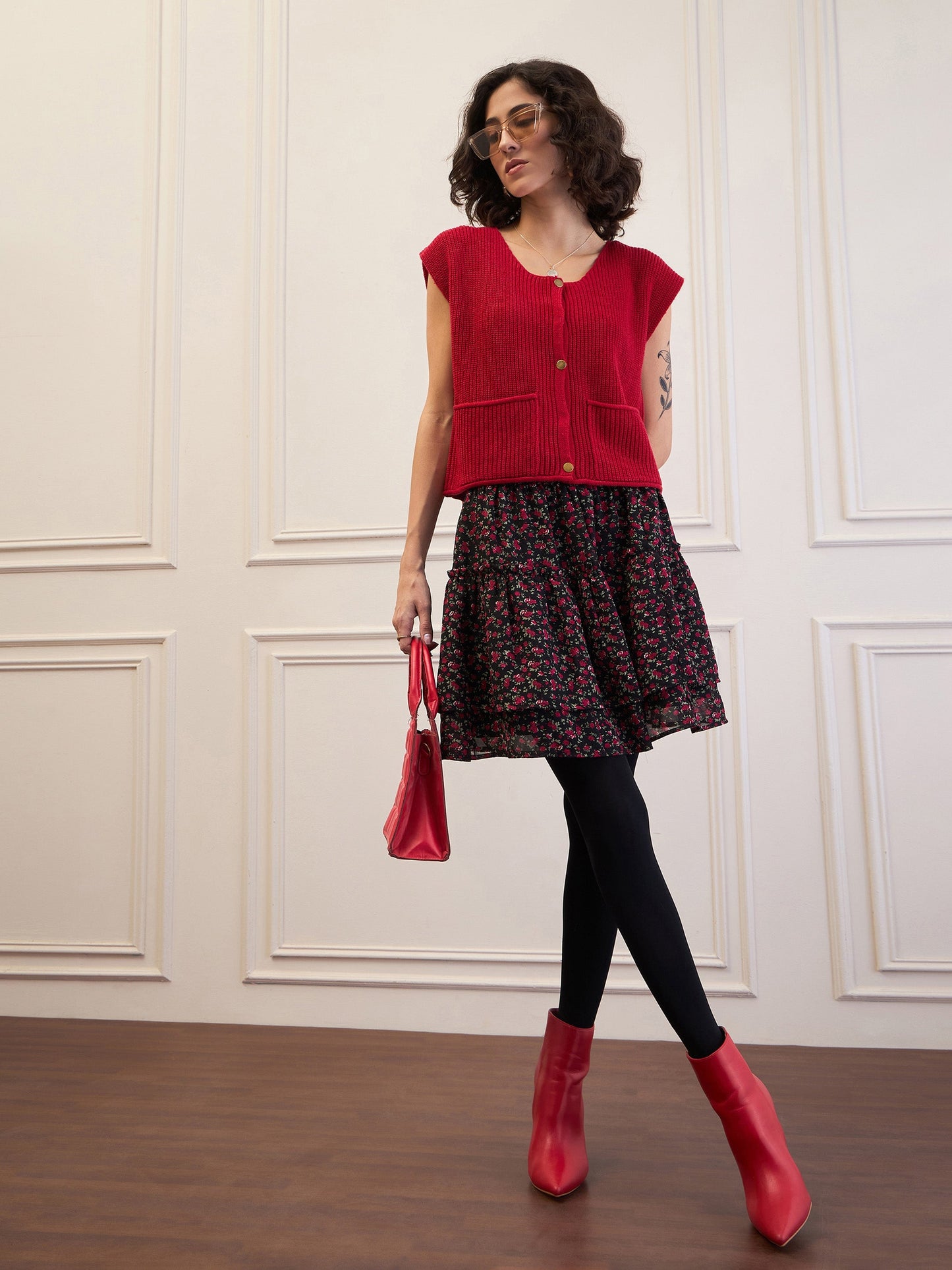 Red Front Button Extended Sleeves Pocket Sweater
