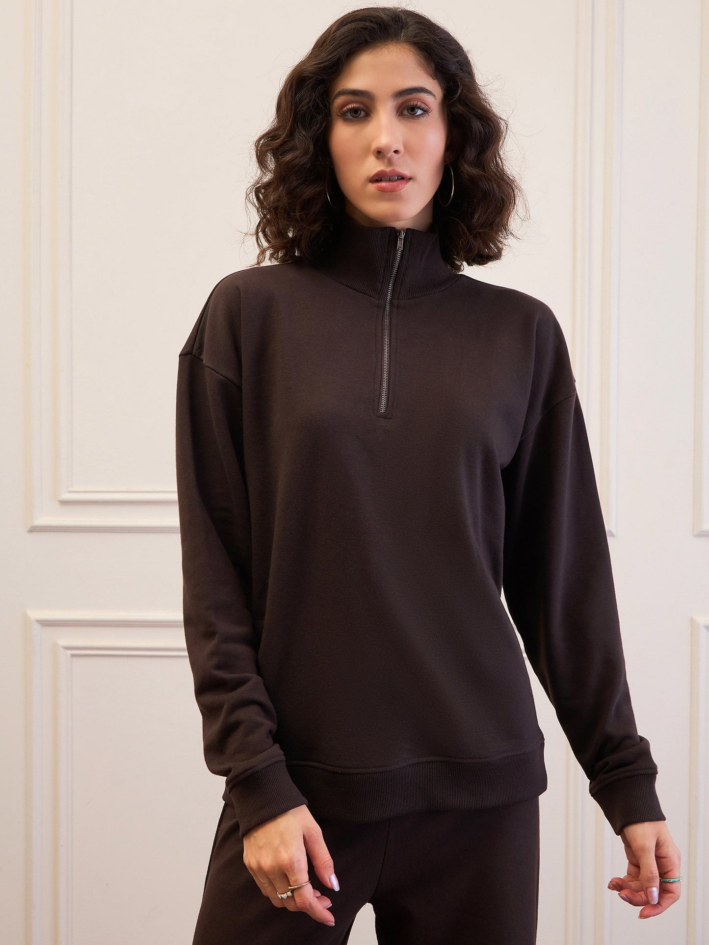 Dark Brown High-Neck Sweatshirt