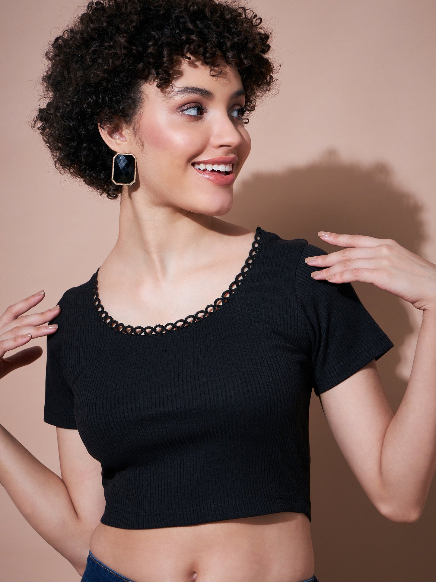 Black Rib Round Neck Crop Top