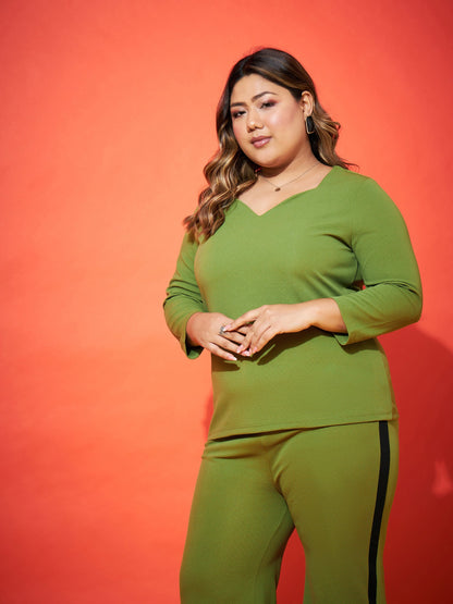 Green Sweetheart Neck Regular Top