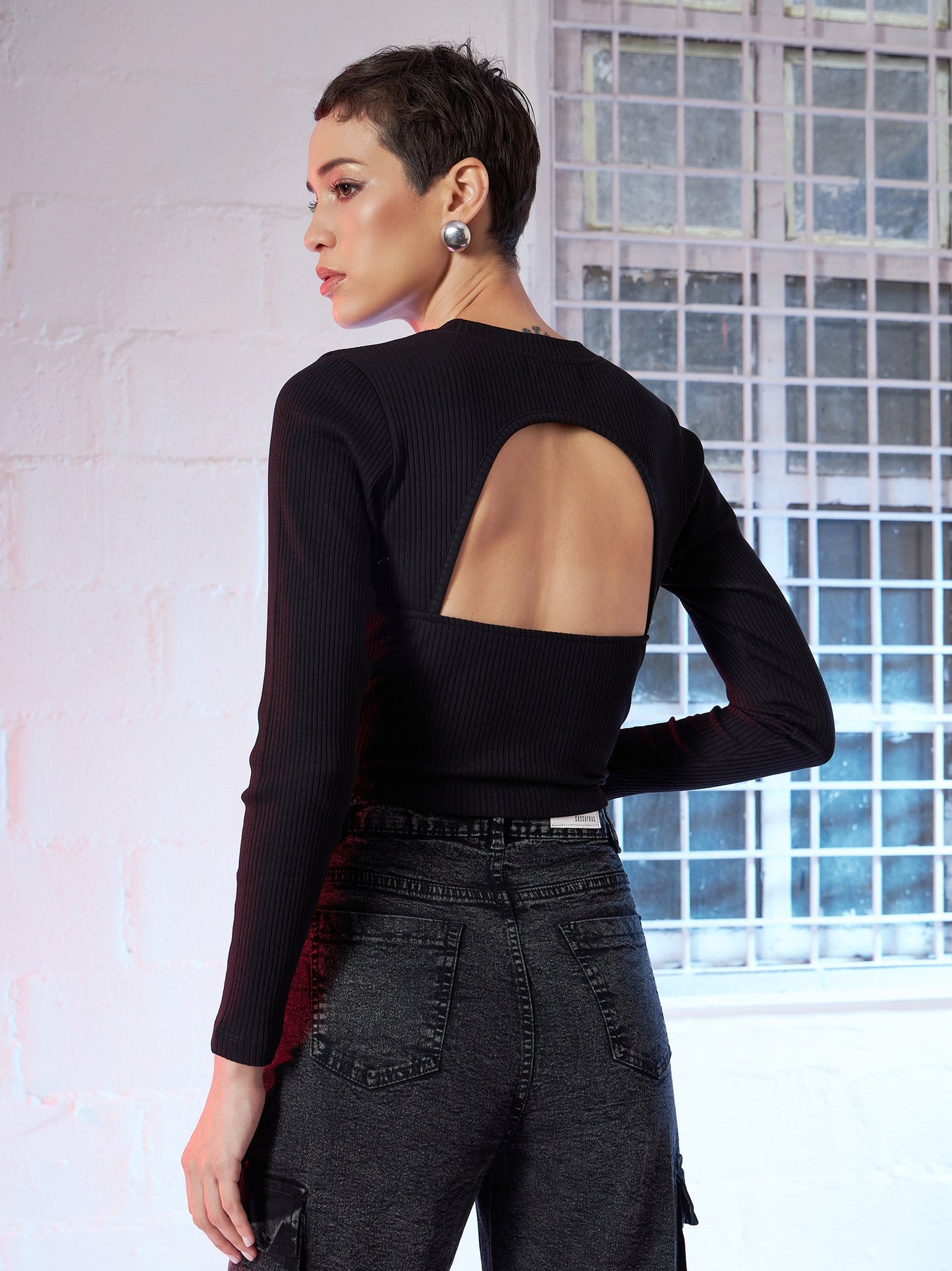 Black Back Cut Out Full Sleeves Rib Top