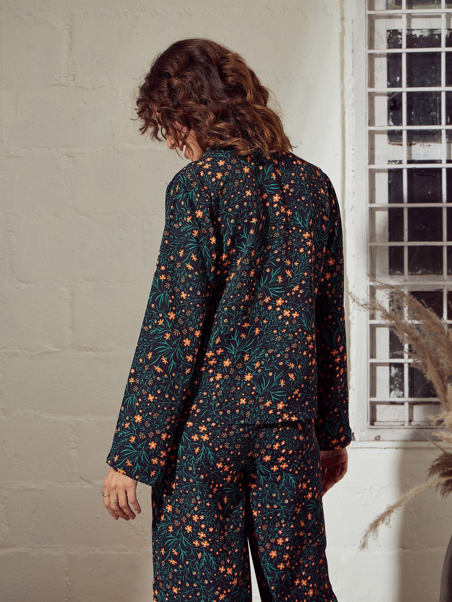 Green Disty Floral Twisted Top