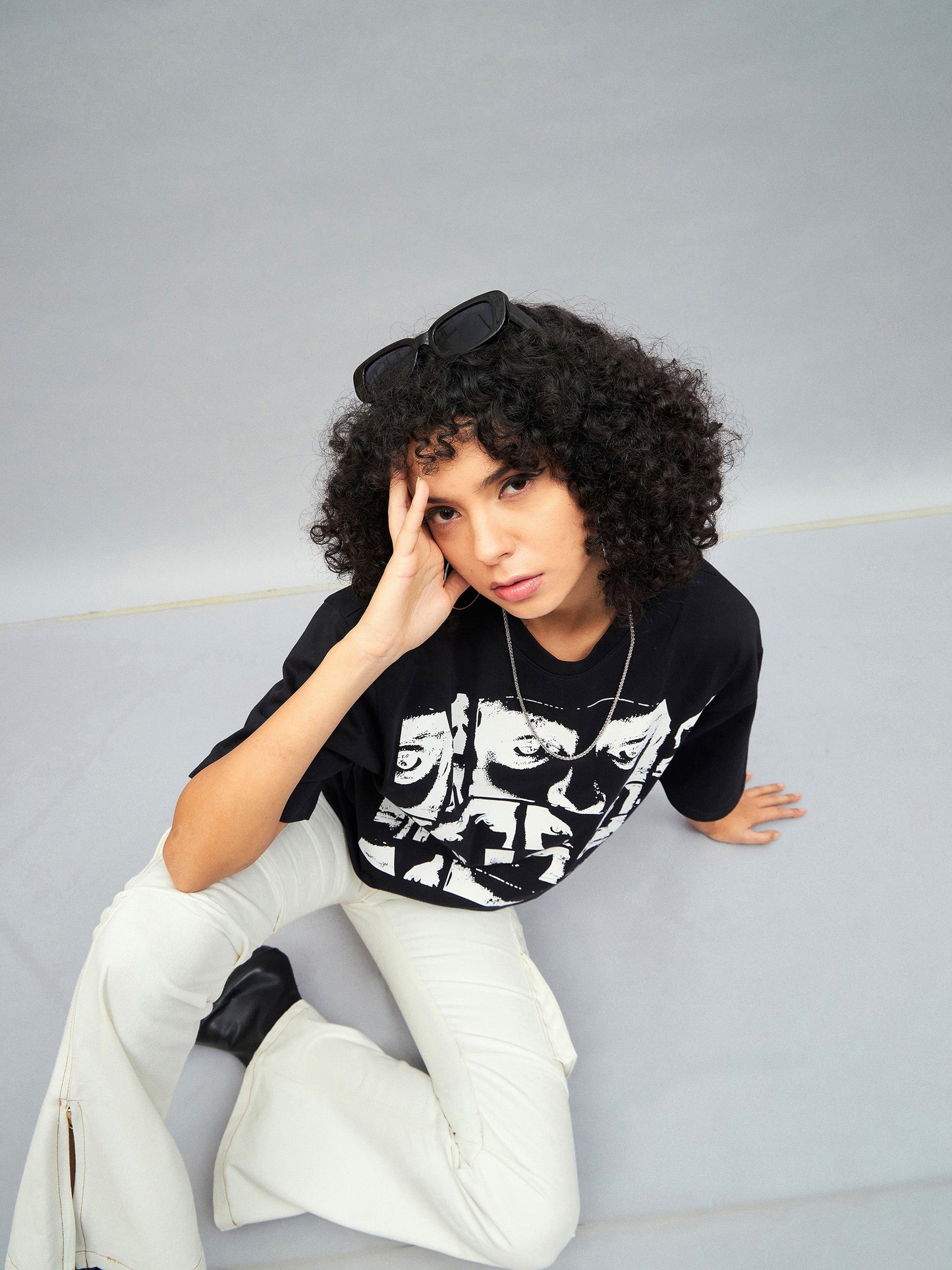 Women Black Retro Photographic Print Oversized T-shirt