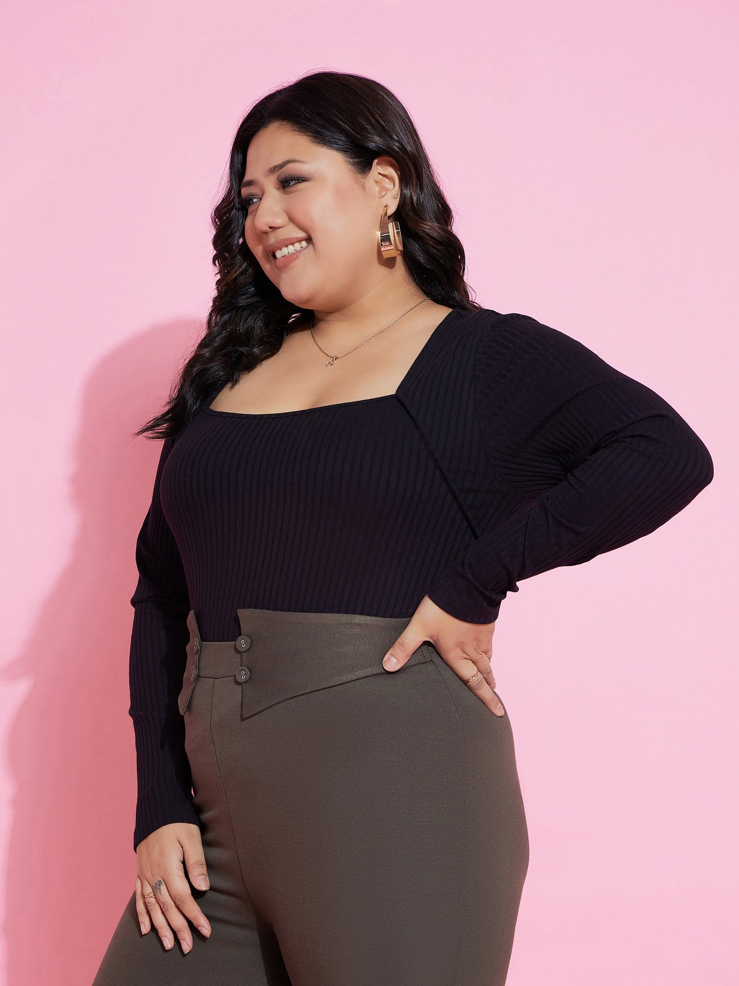 Black Rib Empire Neck Top-SASSAFRAS Curve