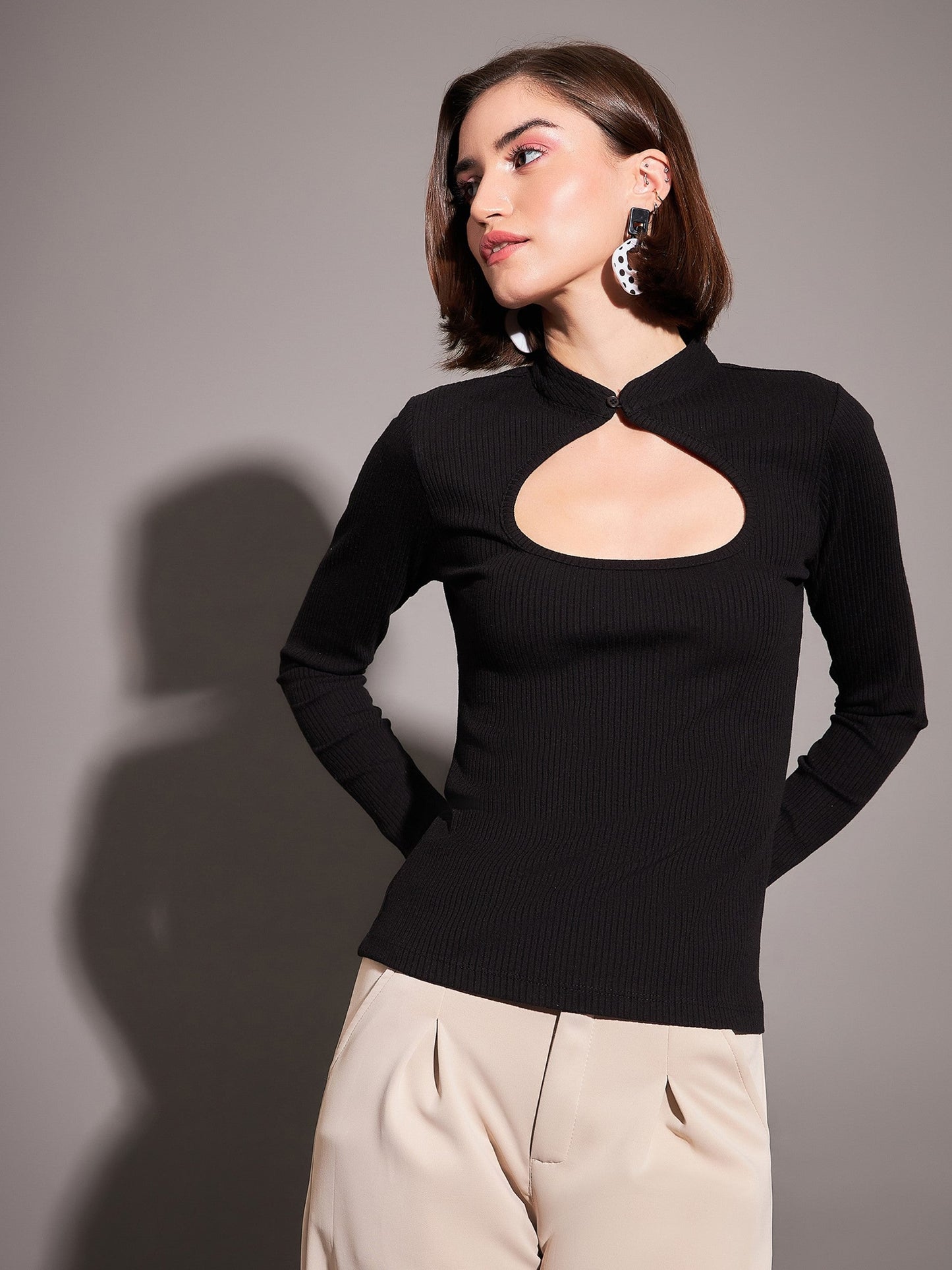 Black Rib Neck Cut Out Top