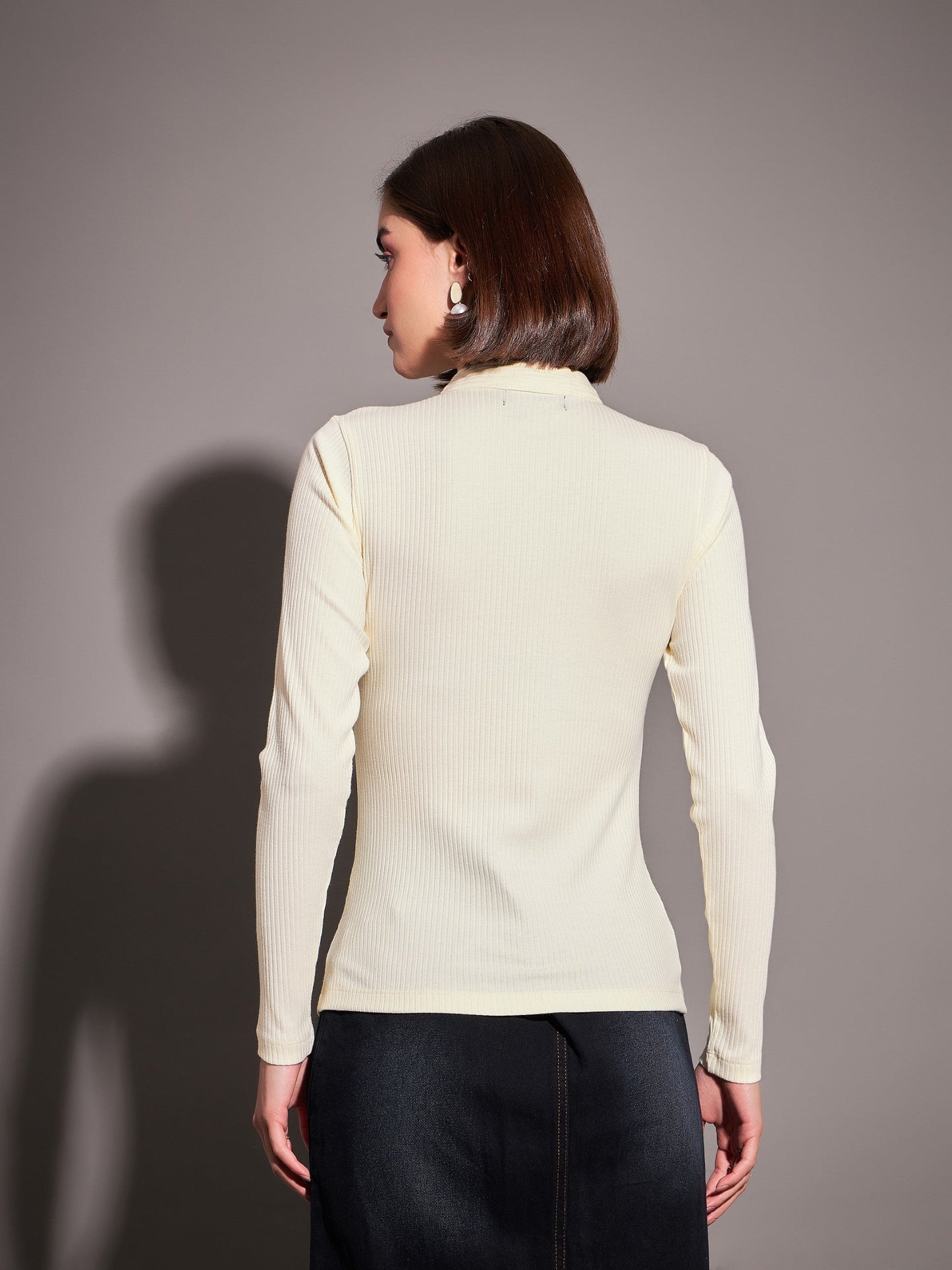 Off-White Rib Neck Cut Out Top