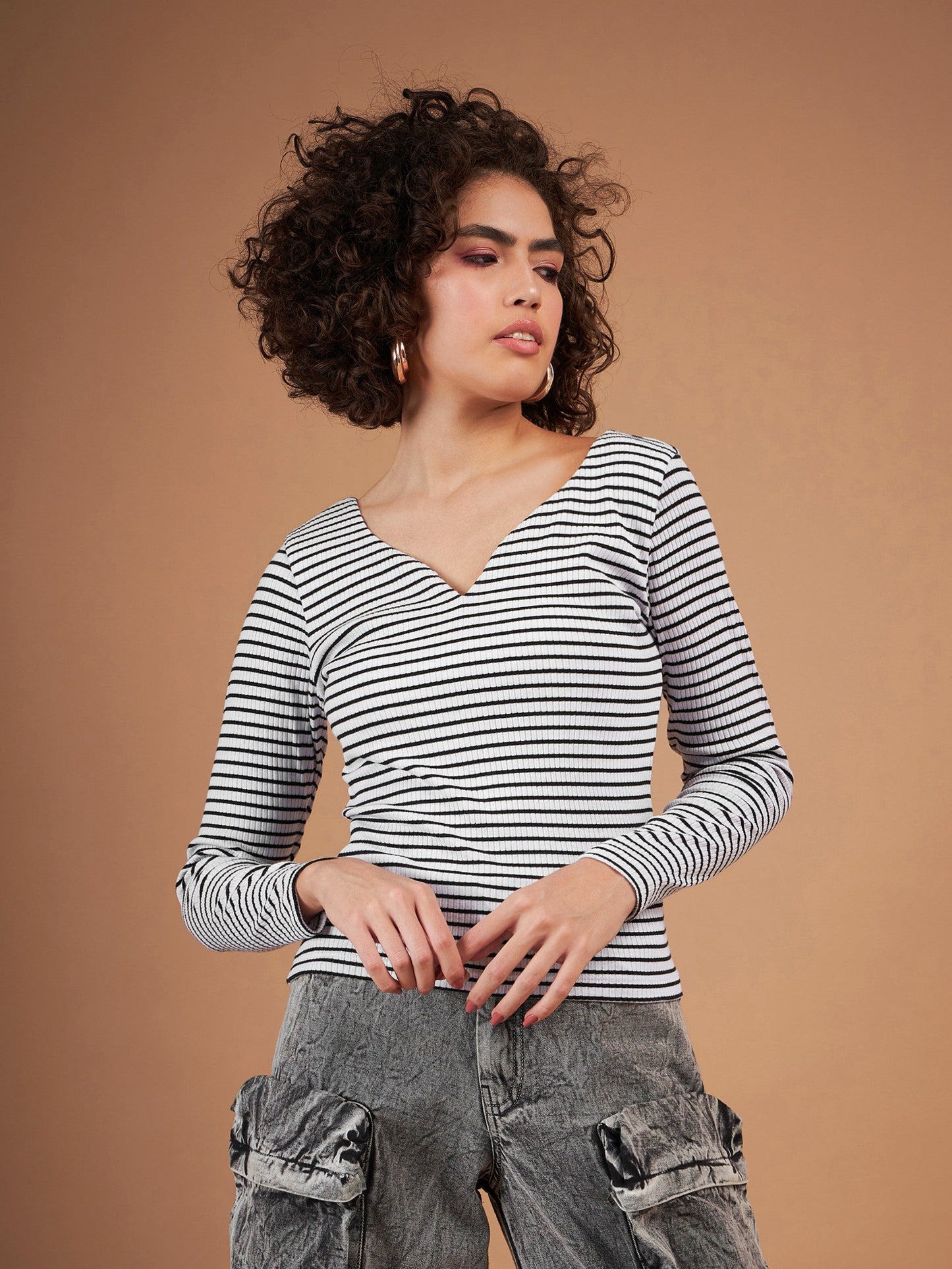 Black & White Striped Rib Sweetheart Neck Top