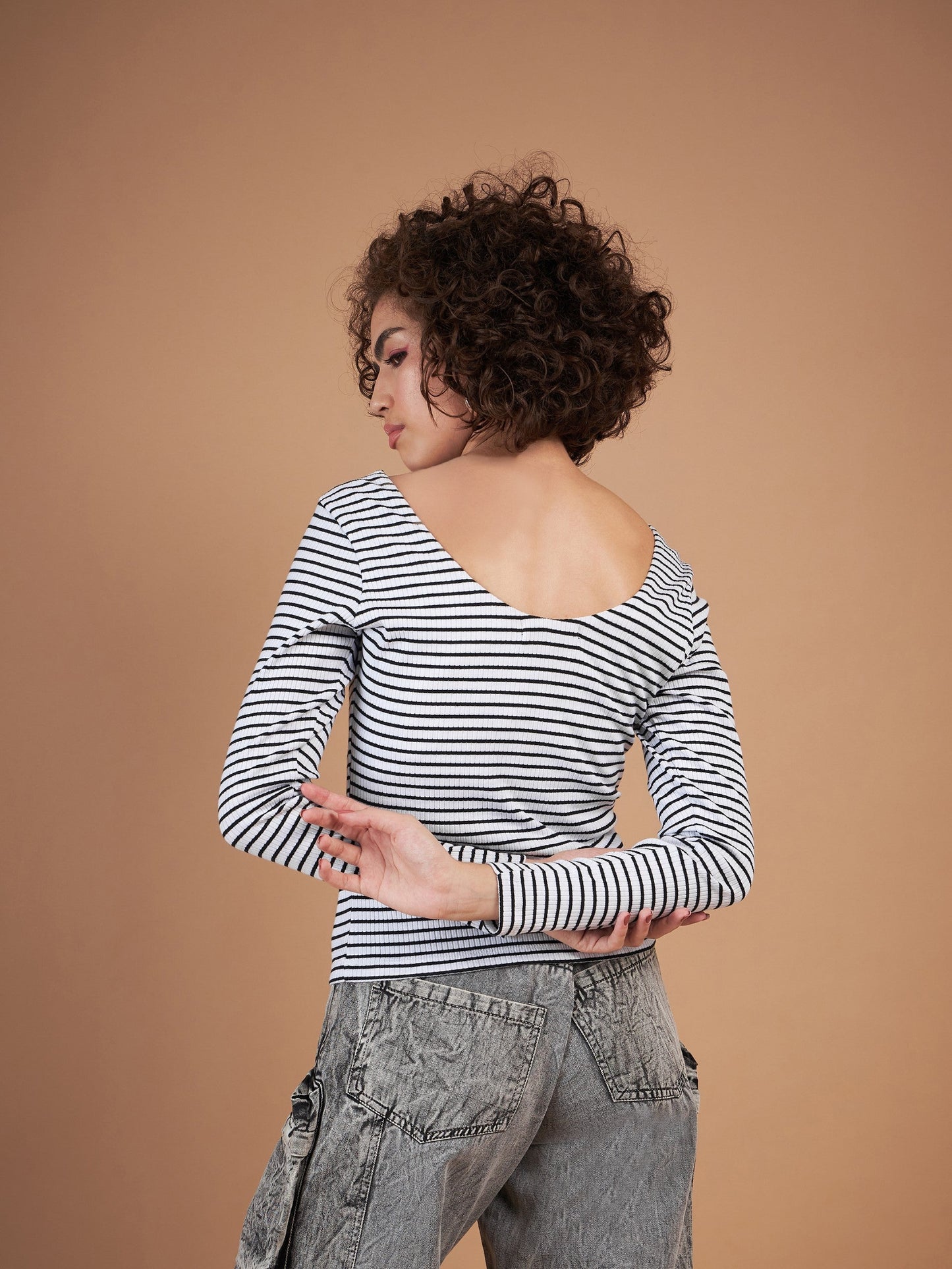 Black & White Striped Rib Sweetheart Neck Top