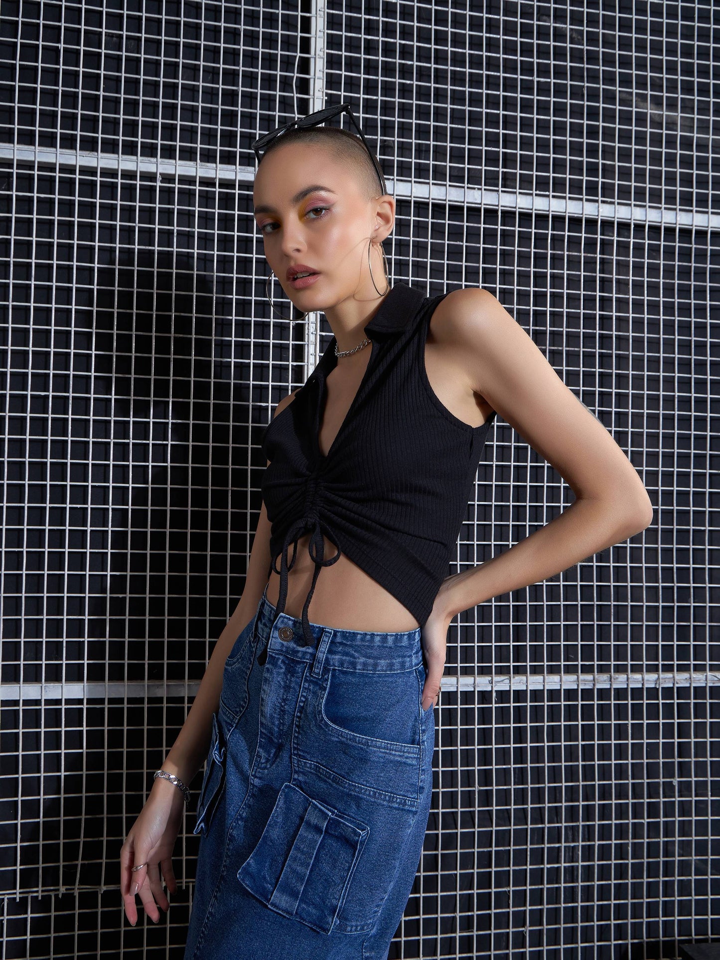 Women Black Rib Front Roached Tank Top